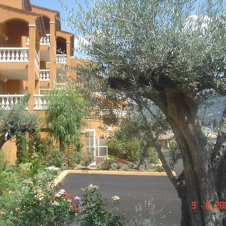 Appart Hotel Lou Castelet Carros Kültér fotó